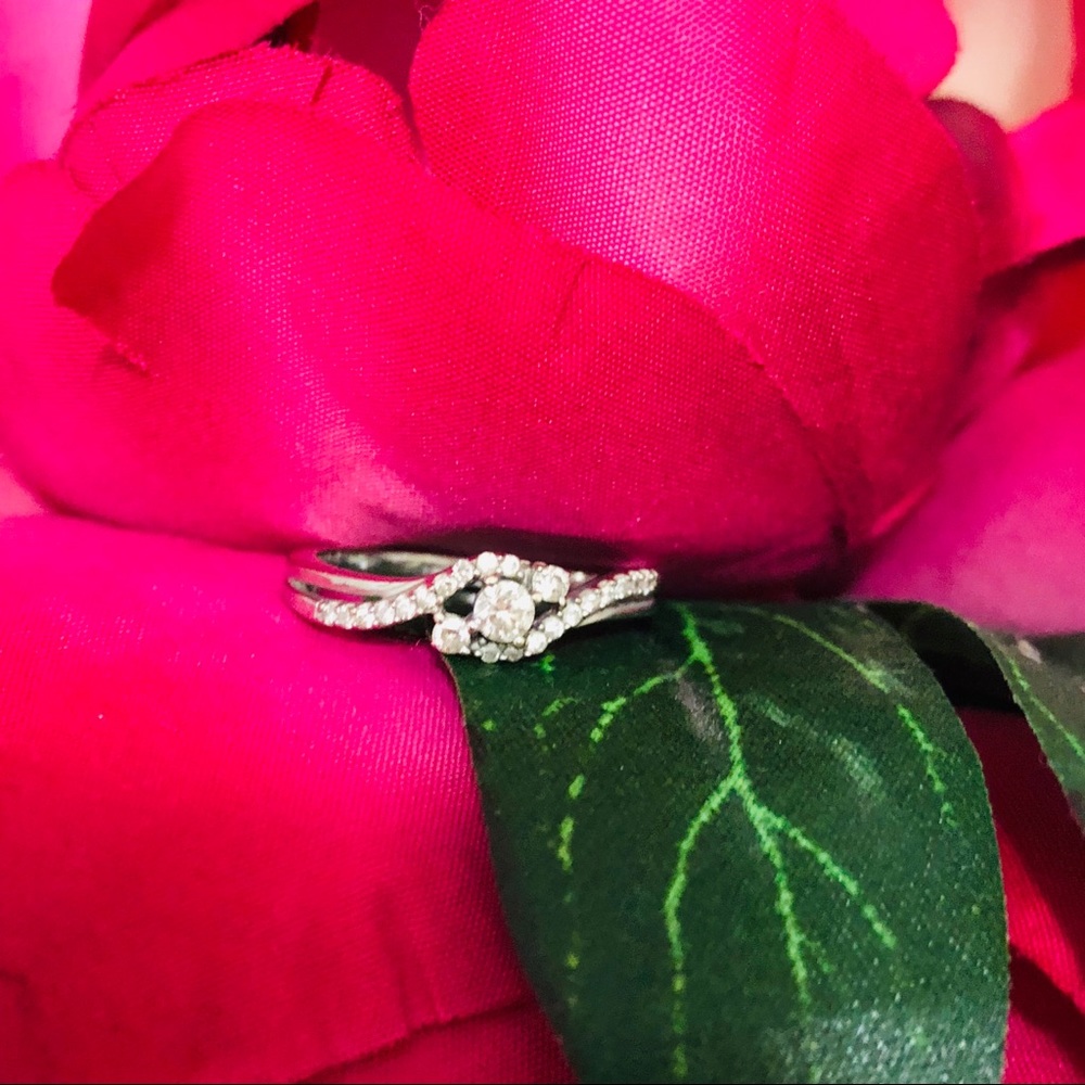 Zales Diamond Promise Ring 💍